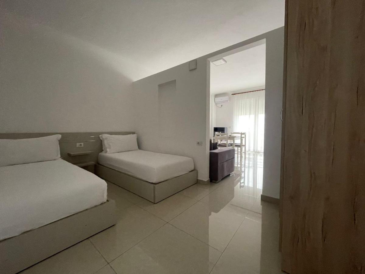 فلورا Kraal Apartments المظهر الخارجي الصورة